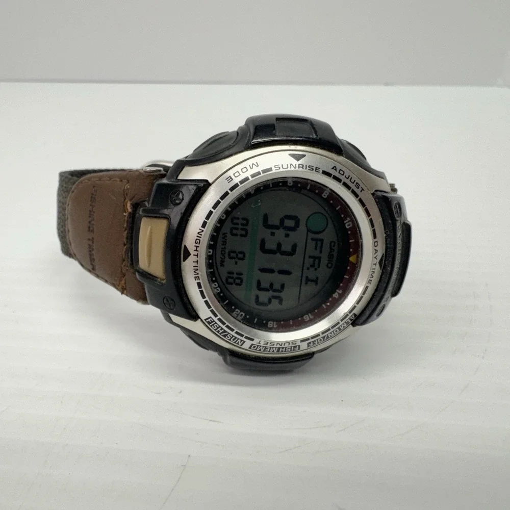 Vintage Casio Pathfinder PAS-400B Fishing Timer Watch 2632 WR100M NEW BATTERY